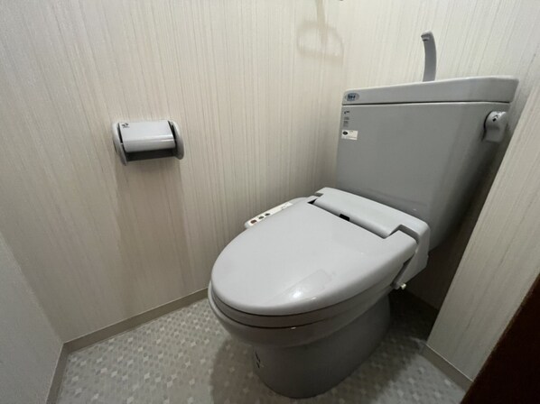 神和町壱番館の物件内観写真